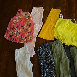 Old navy clothes size 3T-4T some never worn. Tag still on